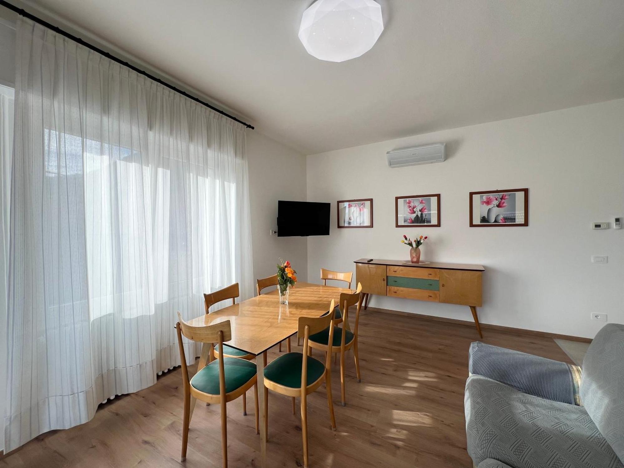 Casa Paola Central Stay By The Lake 多马索 外观 照片