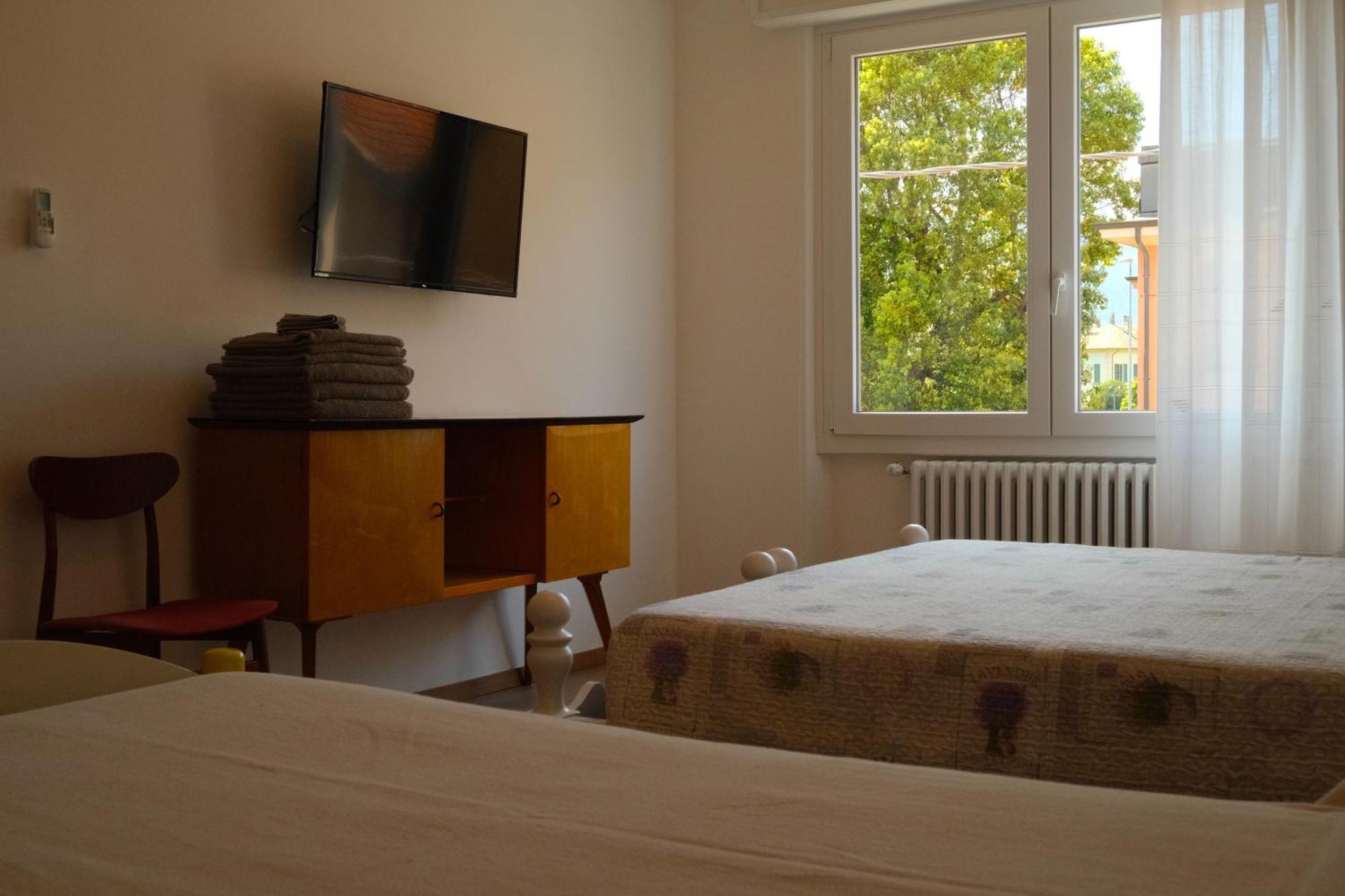 Casa Paola Central Stay By The Lake 多马索 外观 照片