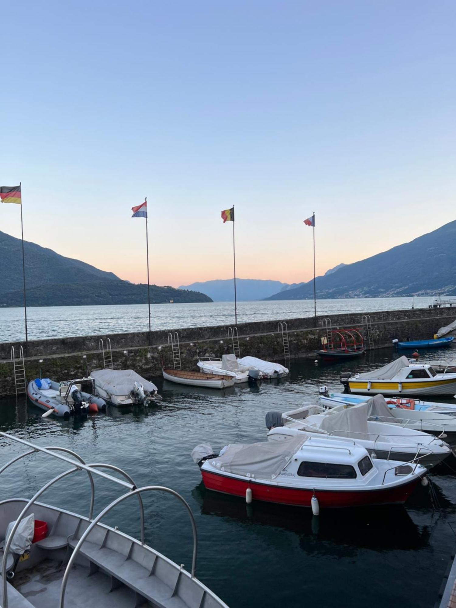 Casa Paola Central Stay By The Lake 多马索 外观 照片